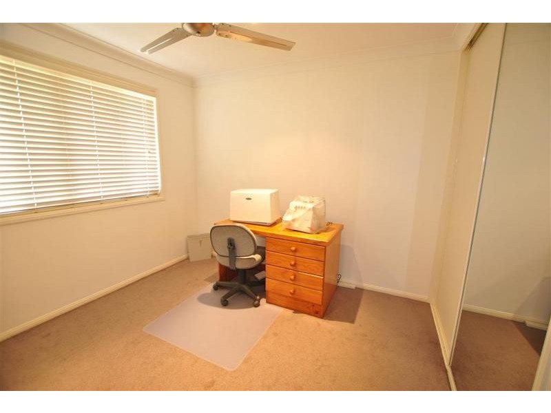 4 Rutherford Place, Pelican Waters QLD 4551