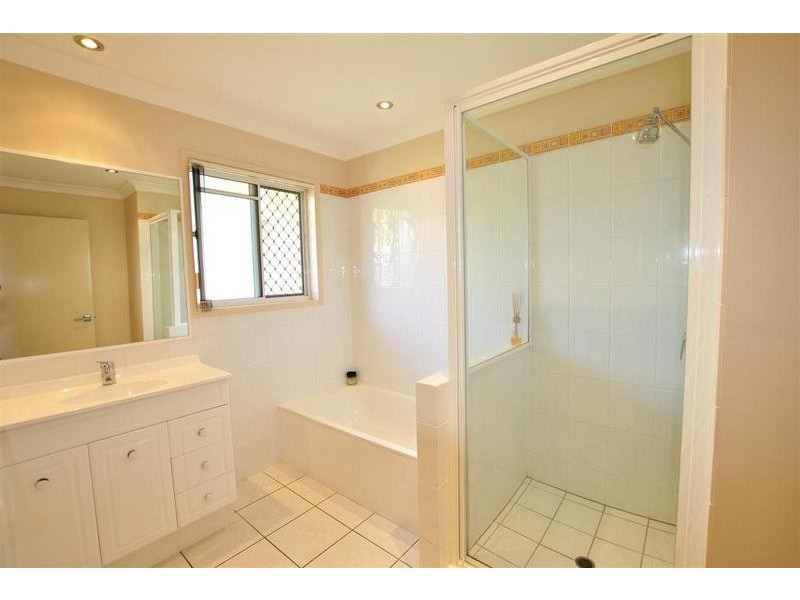 8 Rutherglen Court, Aroona QLD 4551