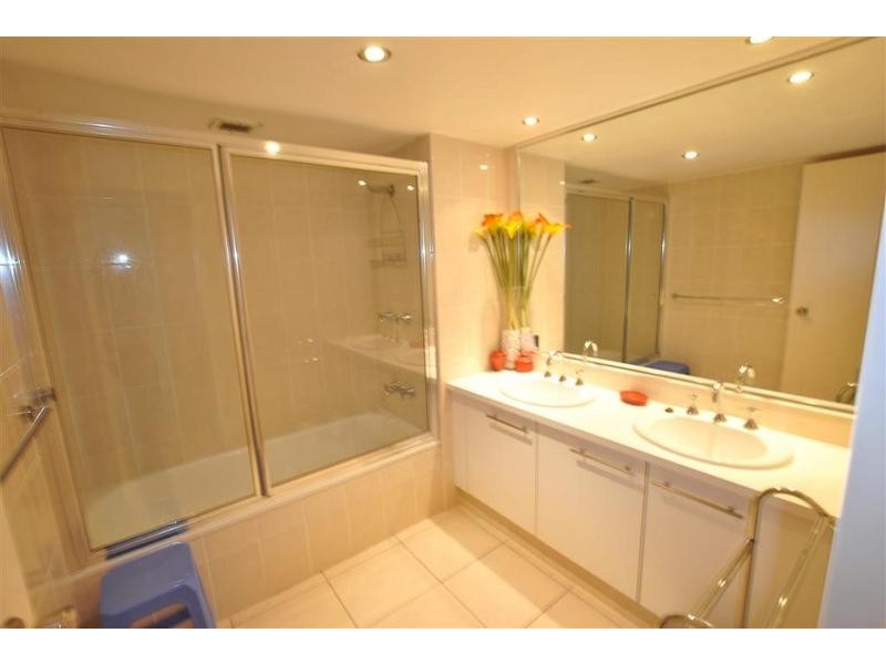 11/ 28 Mahia Terrace, Kings Beach QLD 4551