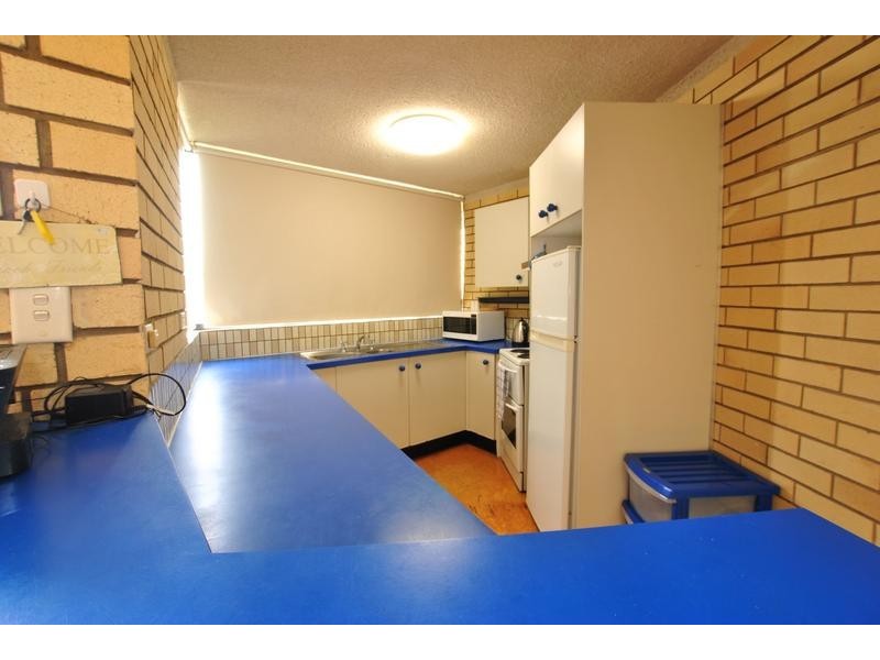 4/ 28 Mahia Terrace, Kings Beach QLD 4551