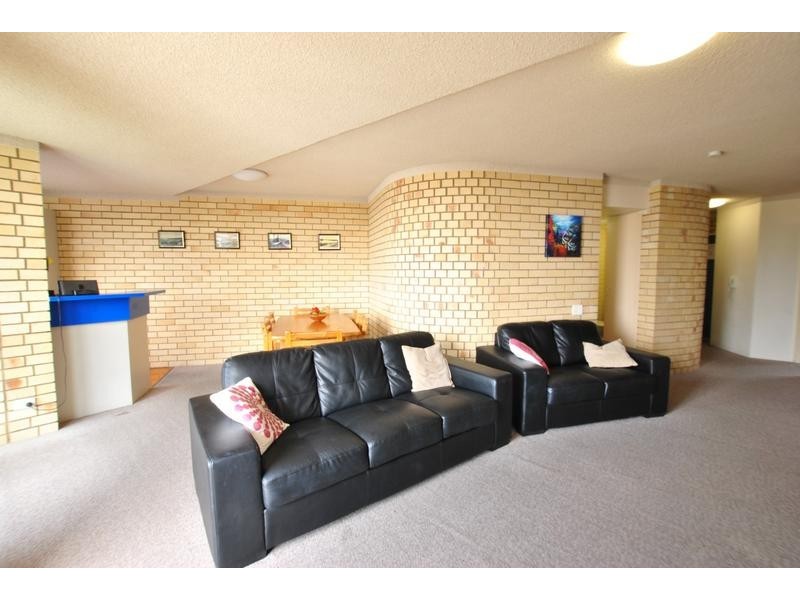 4/ 28 Mahia Terrace, Kings Beach QLD 4551