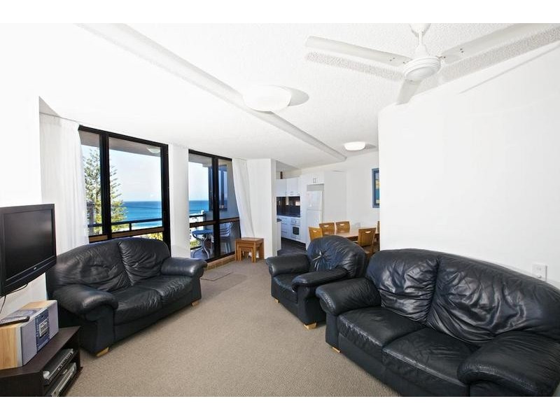 6/ 28 Mahia Terrace, Kings Beach QLD 4551