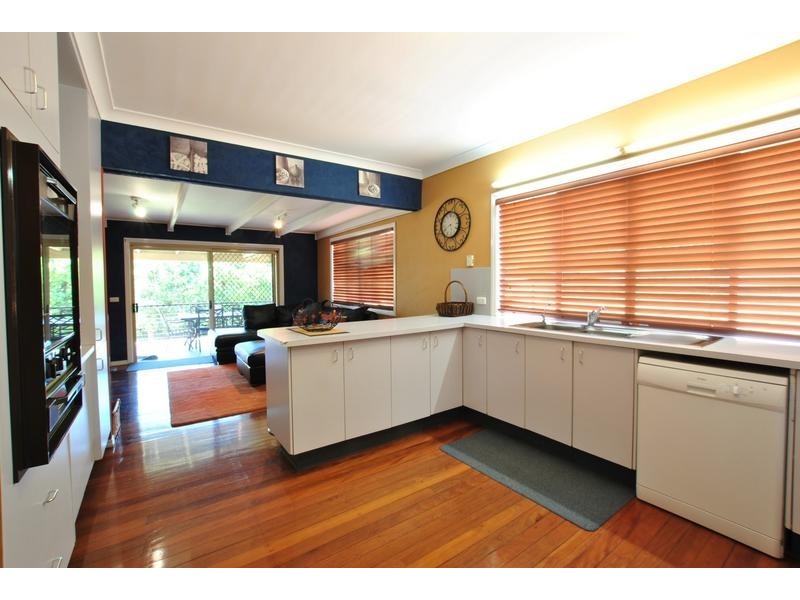 15 Saltair Street, Kings Beach QLD 4551