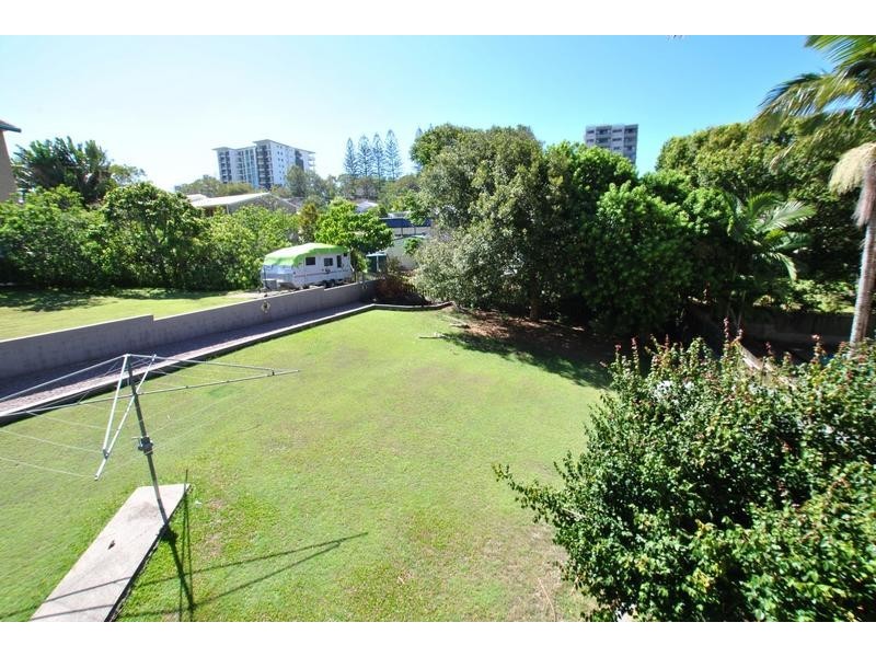 15 Saltair Street, Kings Beach QLD 4551