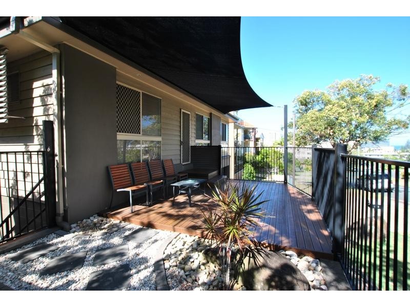 15 Saltair Street, Kings Beach QLD 4551