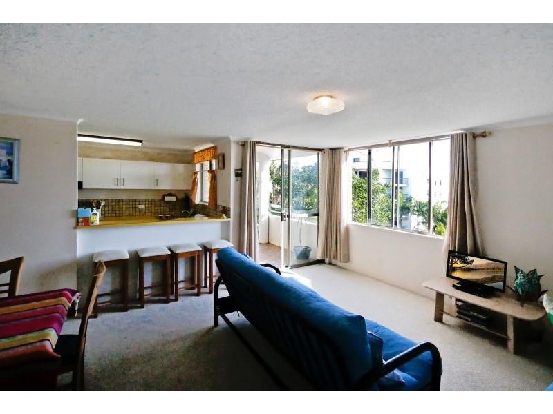 9/ 35 Lower Gay Terrace, Caloundra QLD 4551