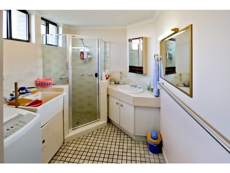 9/ 35 Lower Gay Terrace, Caloundra QLD 4551