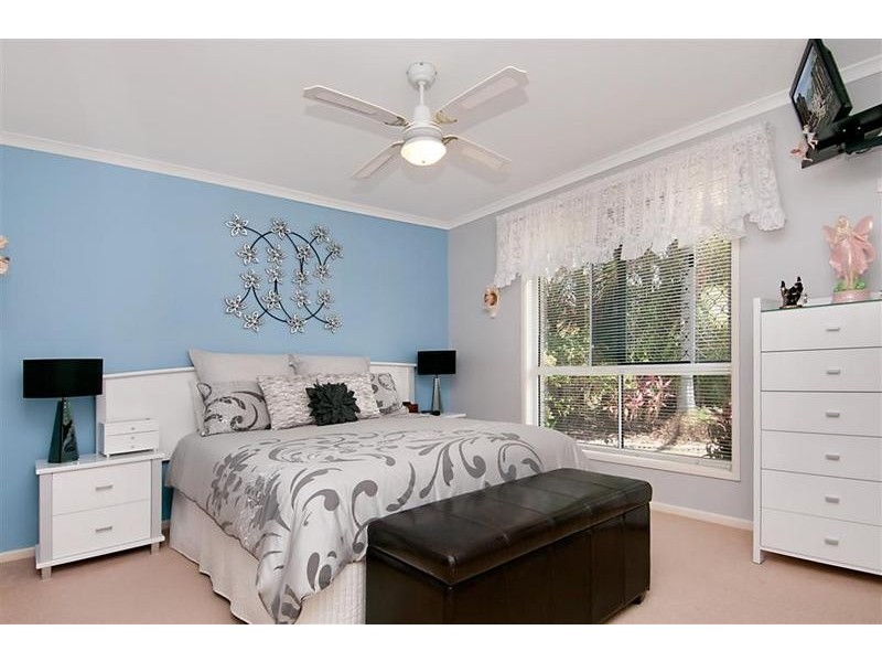 5 Sanctuary Place, Little Mountain QLD 4551