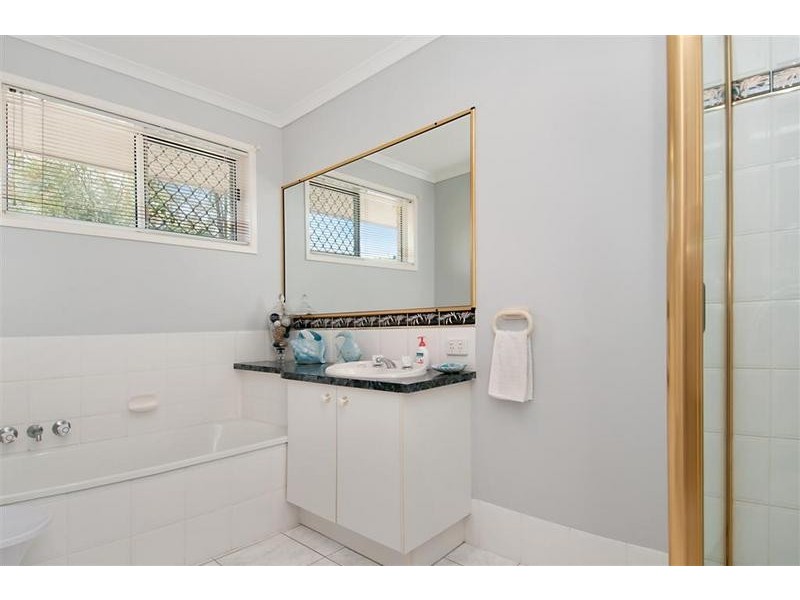 5 Sanctuary Place, Little Mountain QLD 4551