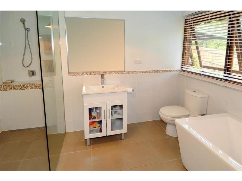 10 Sandpiper Place, Aroona QLD 4551