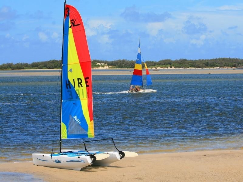 9/ 8 Esplanade, Golden Beach QLD 4551
