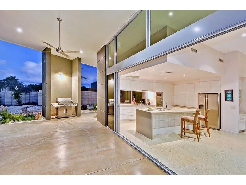20 Scartree Street, Pelican Waters QLD 4551
