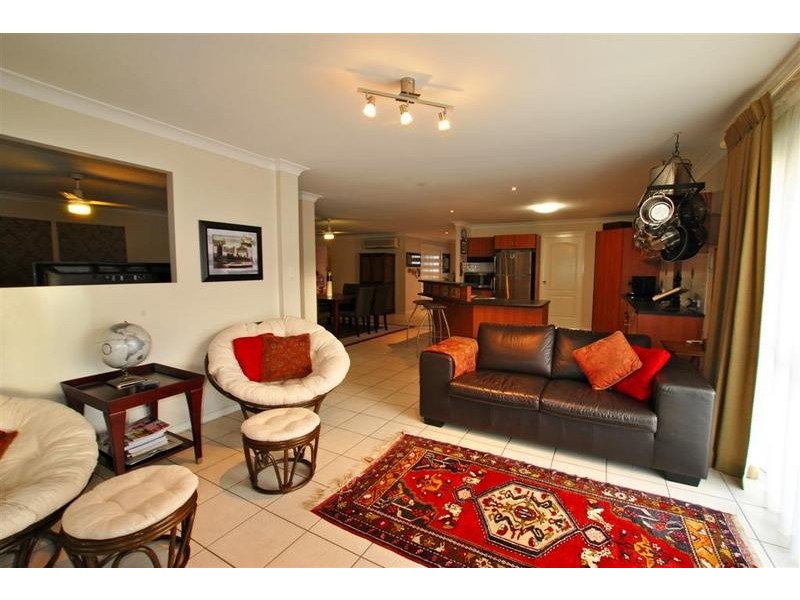 5 Scartree Street, Pelican Waters QLD 4551