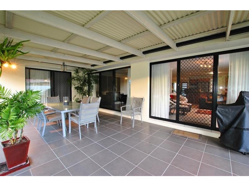 5 Scartree Street, Pelican Waters QLD 4551