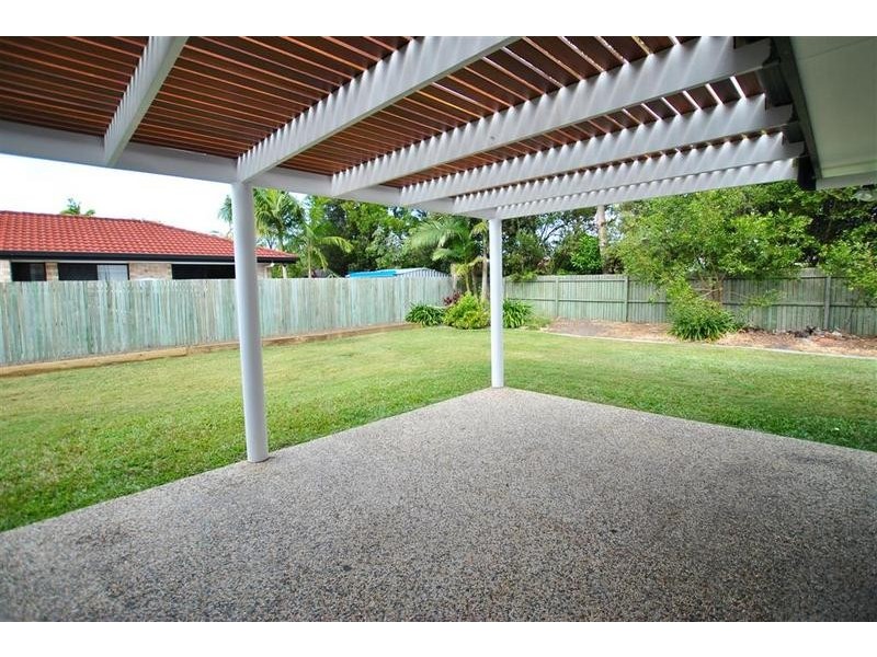 8 Scowcroft Place, Currimundi QLD 4551