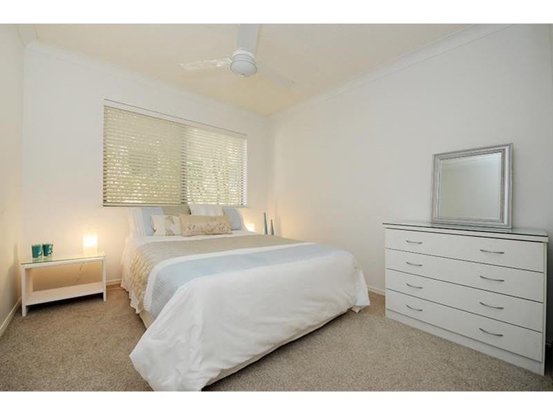 1/ 10 Mahia Terrace, Kings Beach QLD 4551