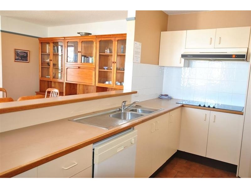 24/ 32 Victoria Terrace, Kings Beach QLD 4551