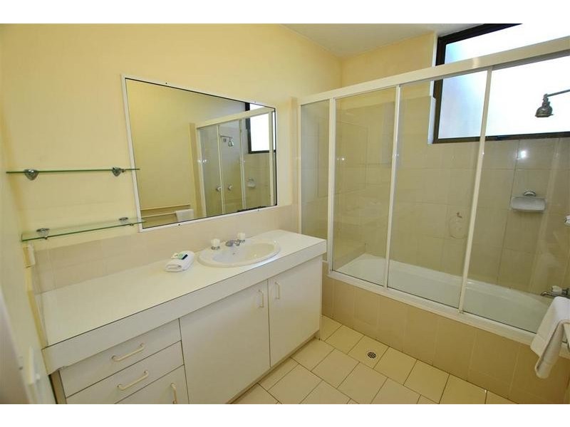 24/ 32 Victoria Terrace, Kings Beach QLD 4551