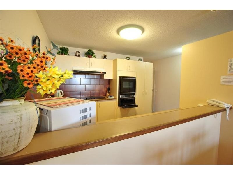 3/ 32 Victoria Terrace, Kings Beach QLD 4551