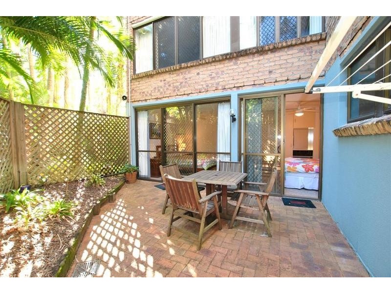 3/ 32 Victoria Terrace, Kings Beach QLD 4551