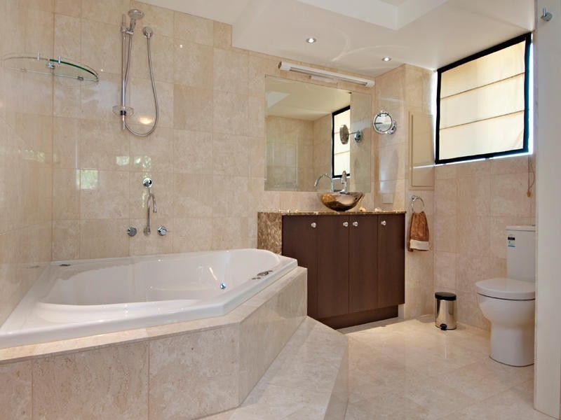 2/ 18 Queen Of Colonies Parade, Moffat Beach QLD 4551