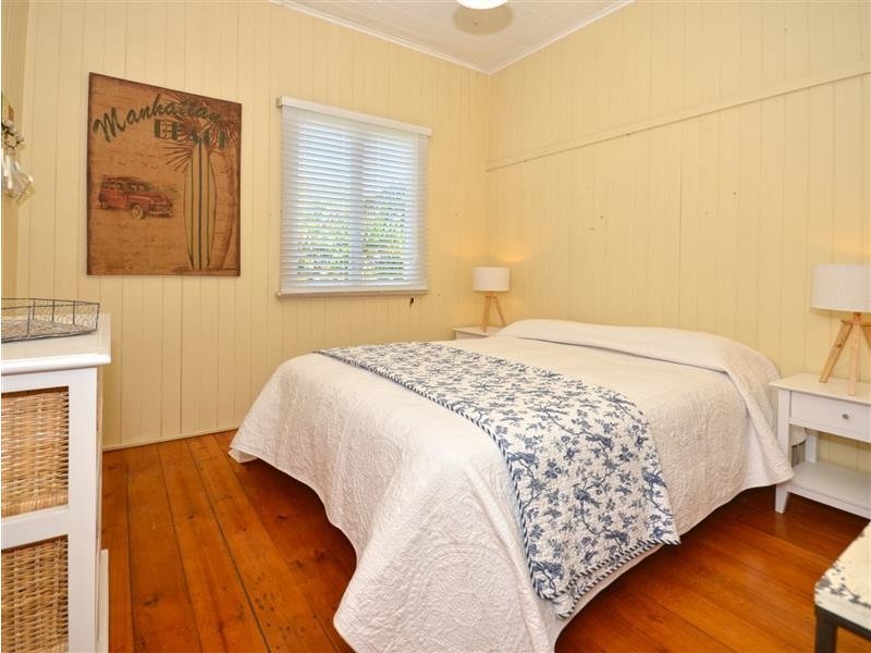 18 Seaview Terrace, Moffat Beach QLD 4551