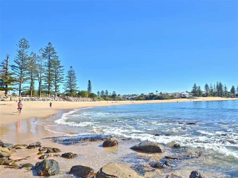 18 Seaview Terrace, Moffat Beach QLD 4551
