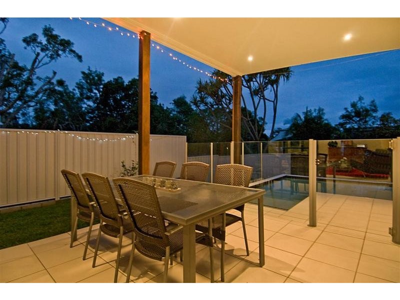 21 Seaview Terrace, Moffat Beach QLD 4551