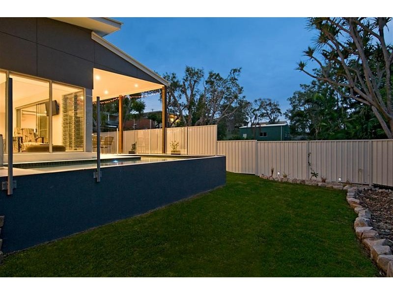 21 Seaview Terrace, Moffat Beach QLD 4551