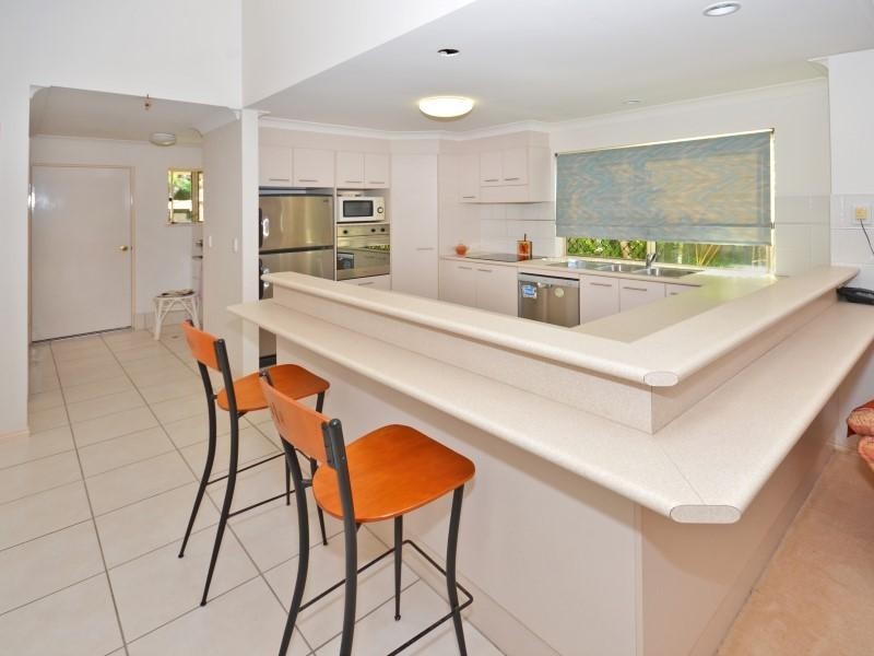 4/ 2 Burke Street, Golden Beach QLD 4551