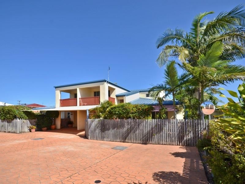 4/ 2 Burke Street, Golden Beach QLD 4551