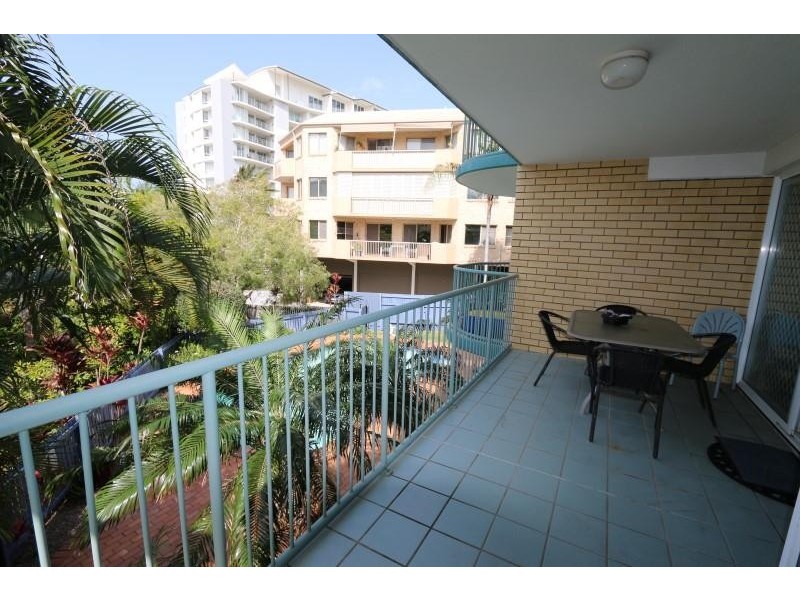 2/ 34 Moreton Parade, Caloundra QLD 4551