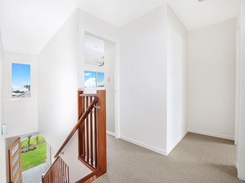 4 Severn Place, Pelican Waters QLD 4551