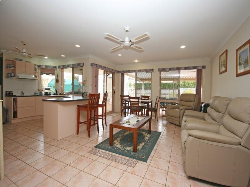 26 Sir Joseph Banks Drive, Pelican Waters QLD 4551