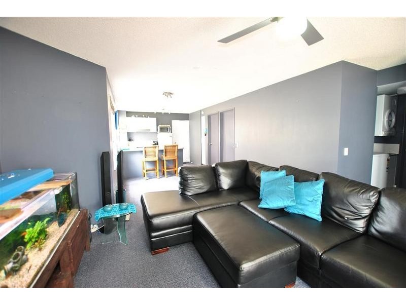 4/ 47 Verney Street, Kings Beach QLD 4551