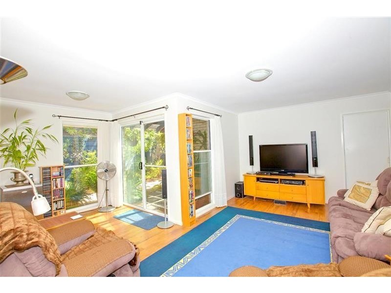 7 Snapper Street, Little Mountain QLD 4551