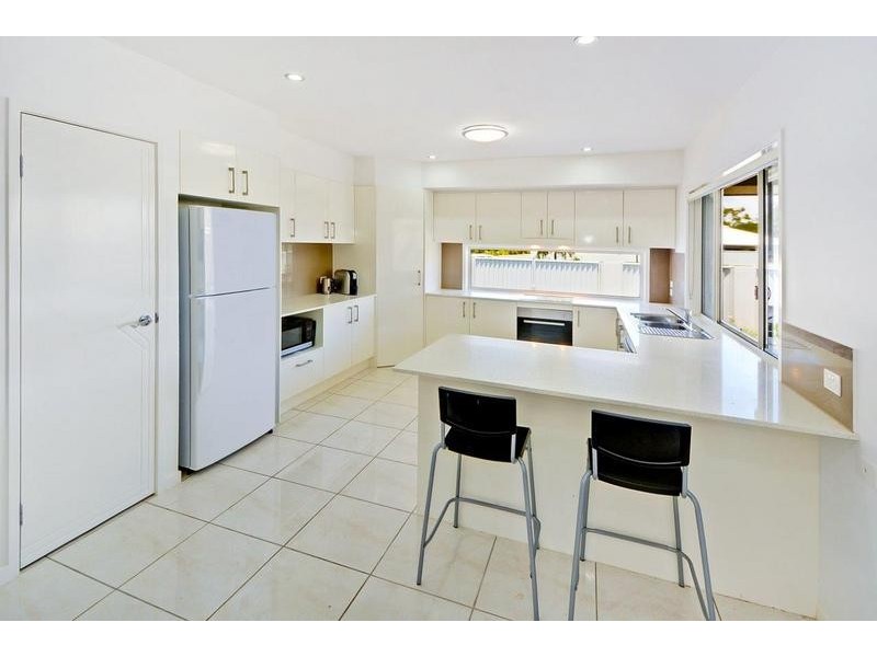 1/ 61 Sovereign Circuit, Pelican Waters QLD 4551