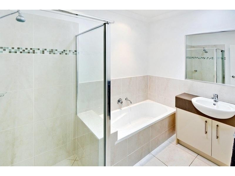 1/ 61 Sovereign Circuit, Pelican Waters QLD 4551