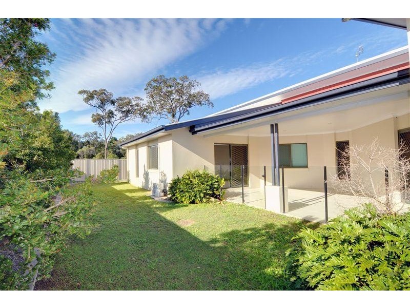 25 Sovereign Circuit, Pelican Waters QLD 4551