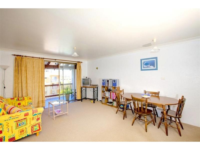 9/ 3 Sykes Avenue, Kings Beach QLD 4551