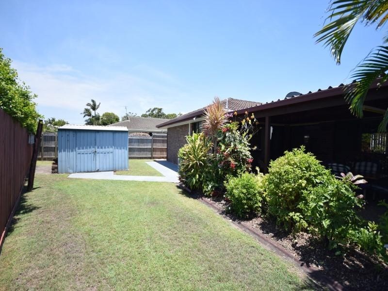 9 Spinnaker Boulevard, Wurtulla QLD 4575