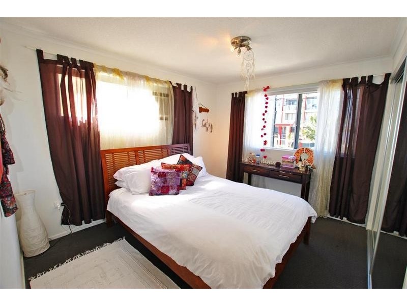 4/ 20 Canberra Terrace, Caloundra QLD 4551