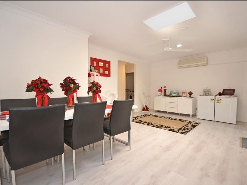 1 St Helena Street, Little Mountain QLD 4551