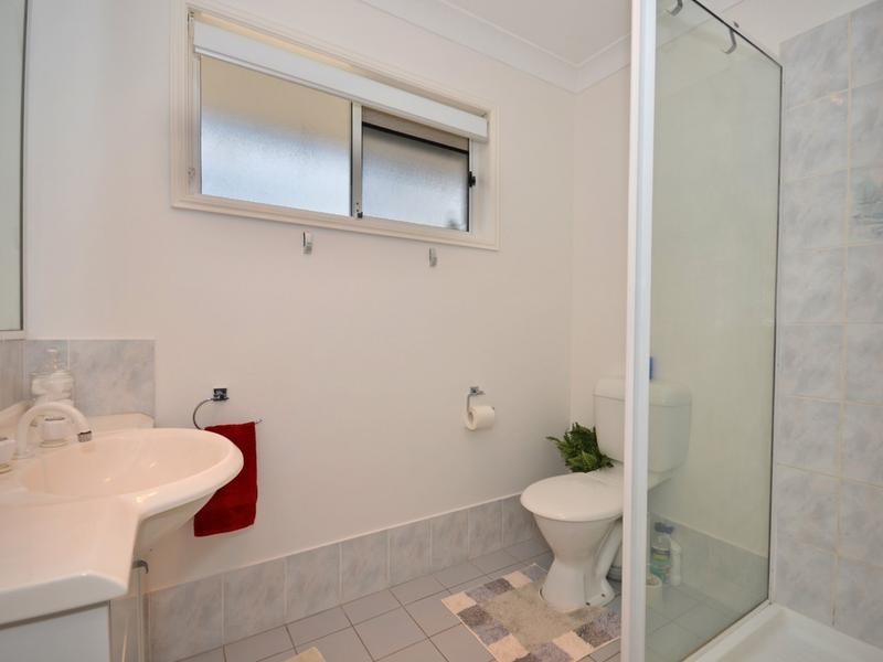 1 St Helena Street, Little Mountain QLD 4551
