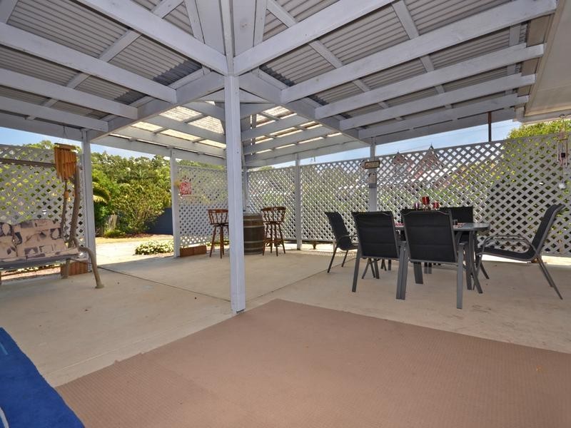 1 St Helena Street, Little Mountain QLD 4551
