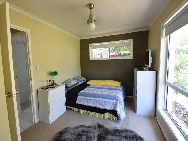 10 St Helena Street, Little Mountain QLD 4551