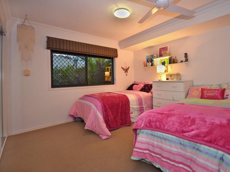 7 Stingray Harbour Court, Pelican Waters QLD 4551