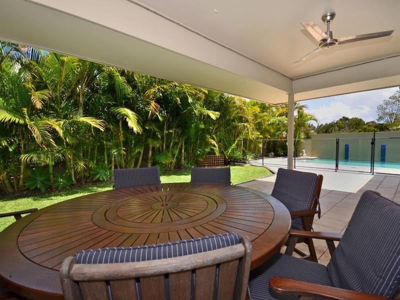 7 Stingray Harbour Court, Pelican Waters QLD 4551
