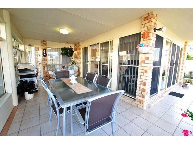 15 Stirling Castle Court, Pelican Waters QLD 4551