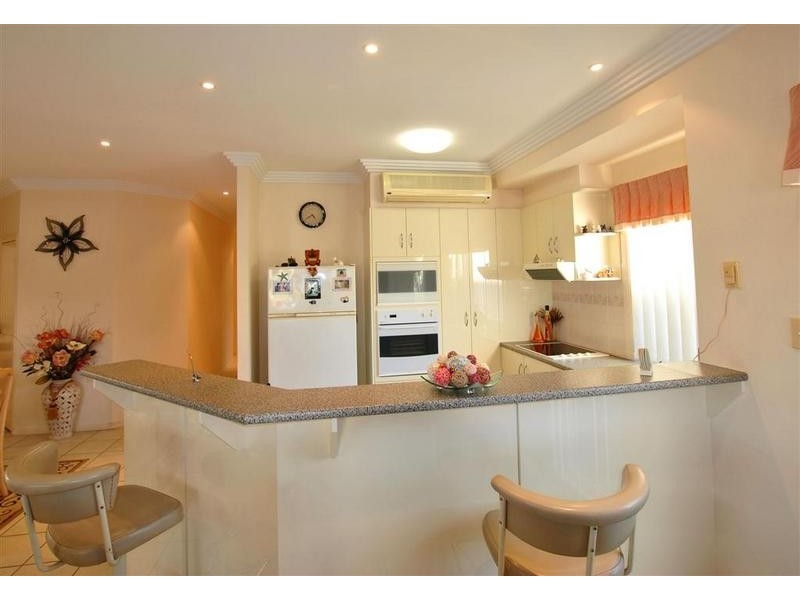15 Stirling Castle Court, Pelican Waters QLD 4551